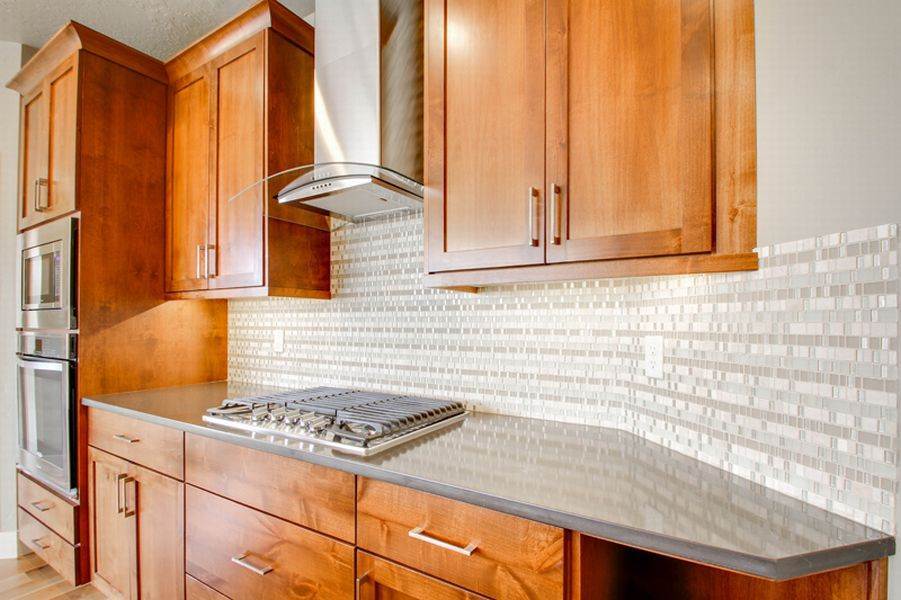 CanyonCrestHomes_Clearwater_KitchenCooktop