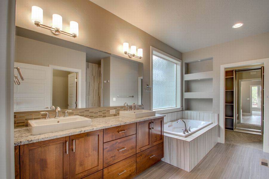 CanyonCrestHomes_Clearwater_MasterBath