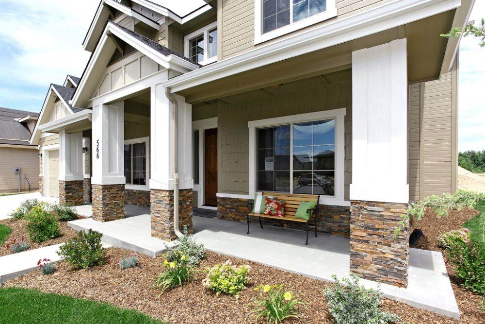 26Front_Porch